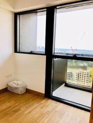 Commonwealth Towers (D3), Condominium #584662631